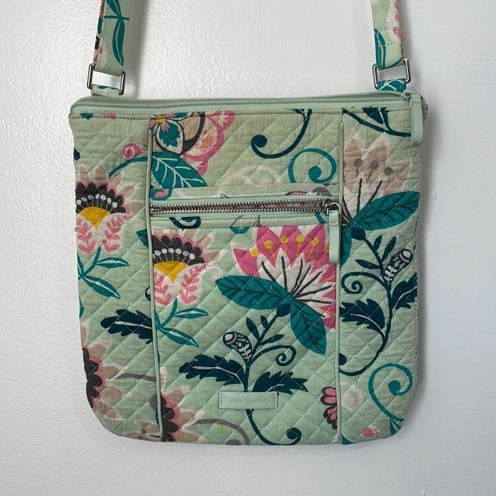 Vera Bradley Crossbody Hipster Purse Mint Flowers Teal Pink